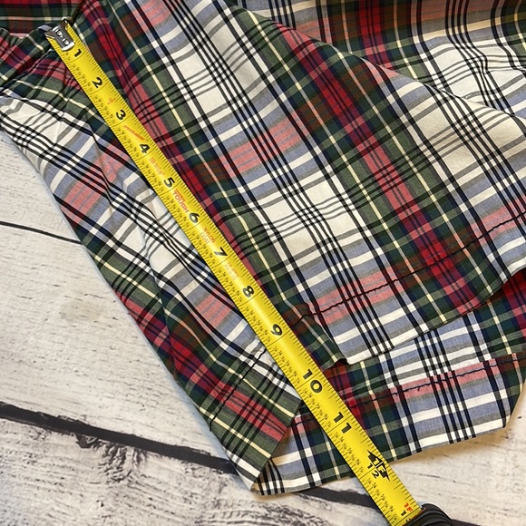 Tommy Hilfiger Classic Chino Shorts Men Size 42 Flat Front Plaid Red Green Blue - Picture 10 of 10